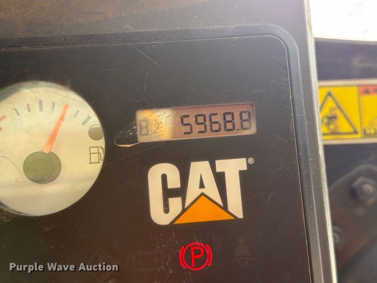 image for item DV8661 2011 Caterpillar 289C tracked skid steer loader