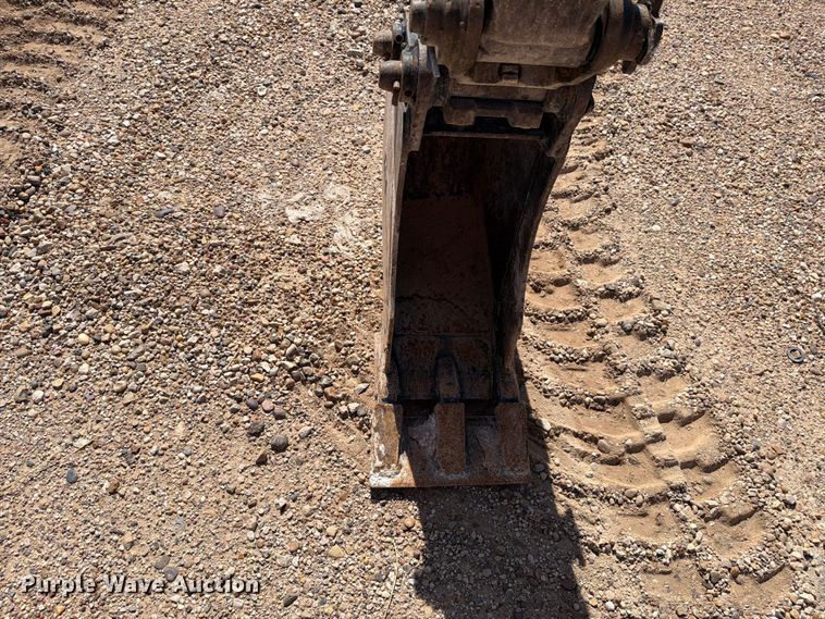image for item DV8662 2013 Caterpillar 303.5E mini excavator