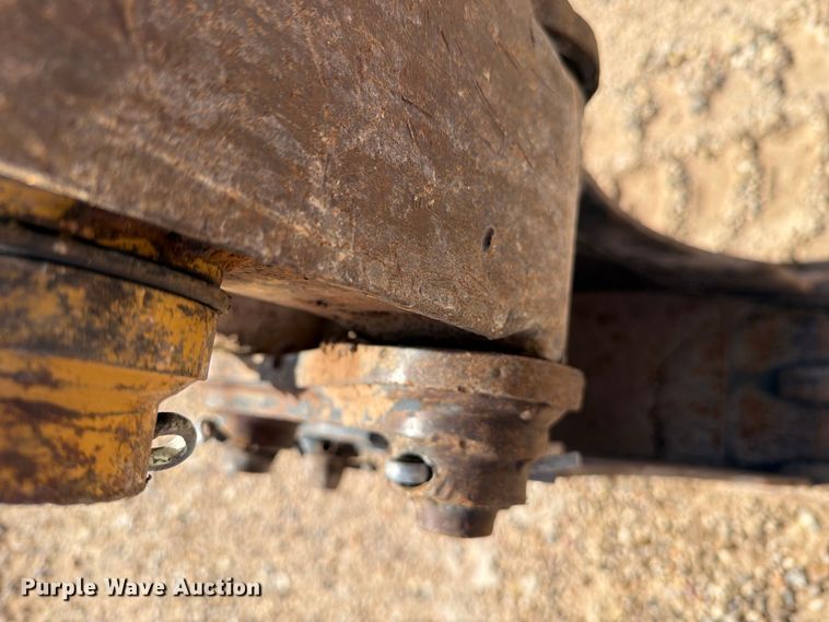 image for item DV8662 2013 Caterpillar 303.5E mini excavator