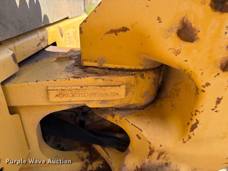 image for item DV8662 2013 Caterpillar 303.5E mini excavator