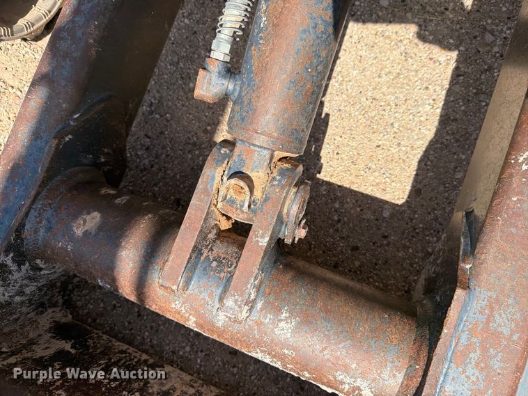 image for item DV8662 2013 Caterpillar 303.5E mini excavator
