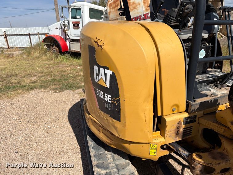 image for item DV8662 2013 Caterpillar 303.5E mini excavator