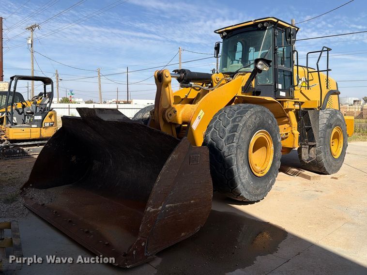 2015 Caterpillar 966M wheel loader