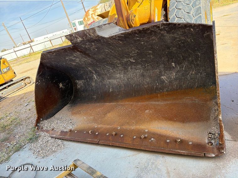image for item DV8663 2015 Caterpillar 966M wheel loader