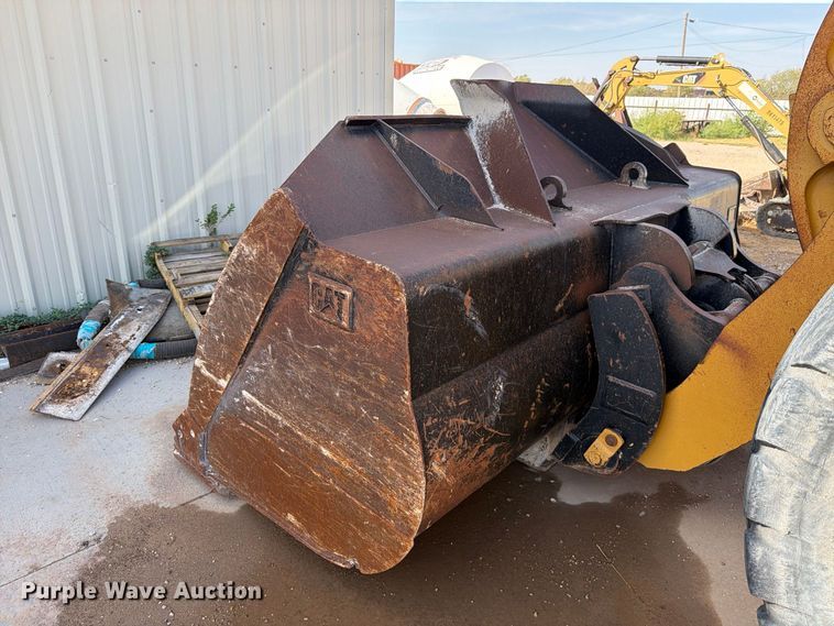 image for item DV8663 2015 Caterpillar 966M wheel loader