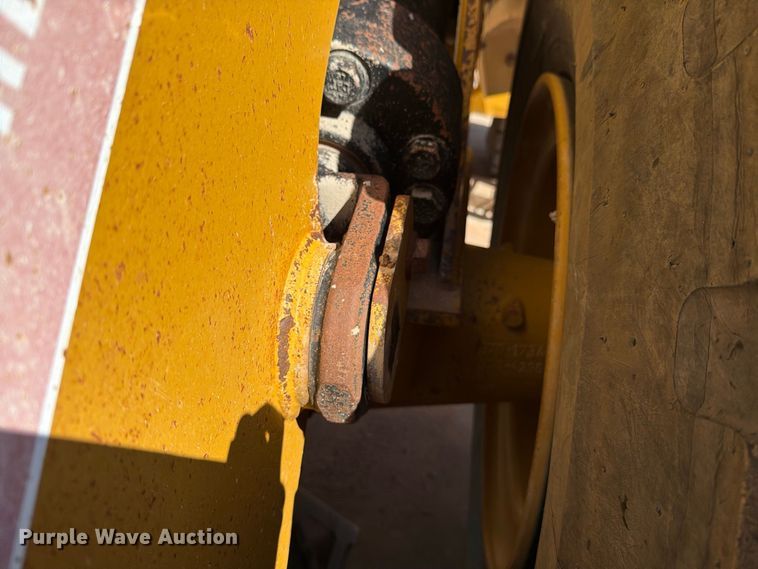 image for item DV8663 2015 Caterpillar 966M wheel loader