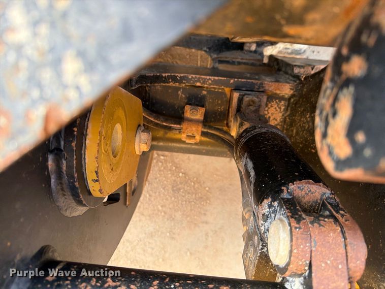 image for item DV8663 2015 Caterpillar 966M wheel loader
