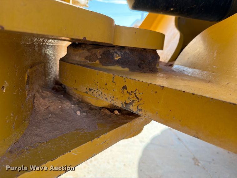 image for item DV8663 2015 Caterpillar 966M wheel loader