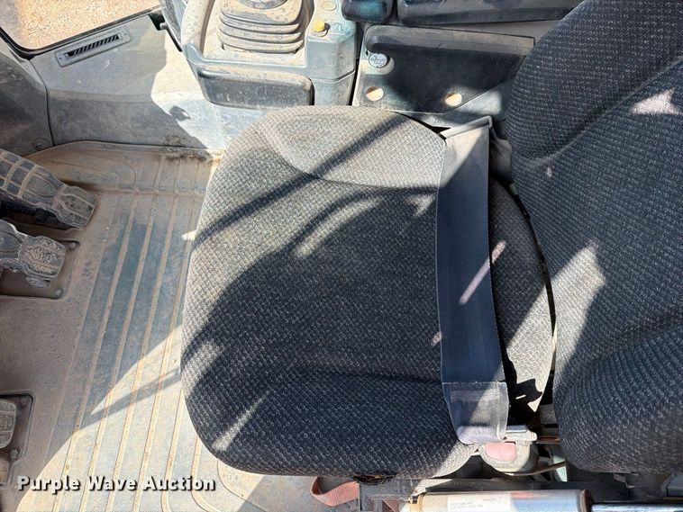 image for item DV8663 2015 Caterpillar 966M wheel loader