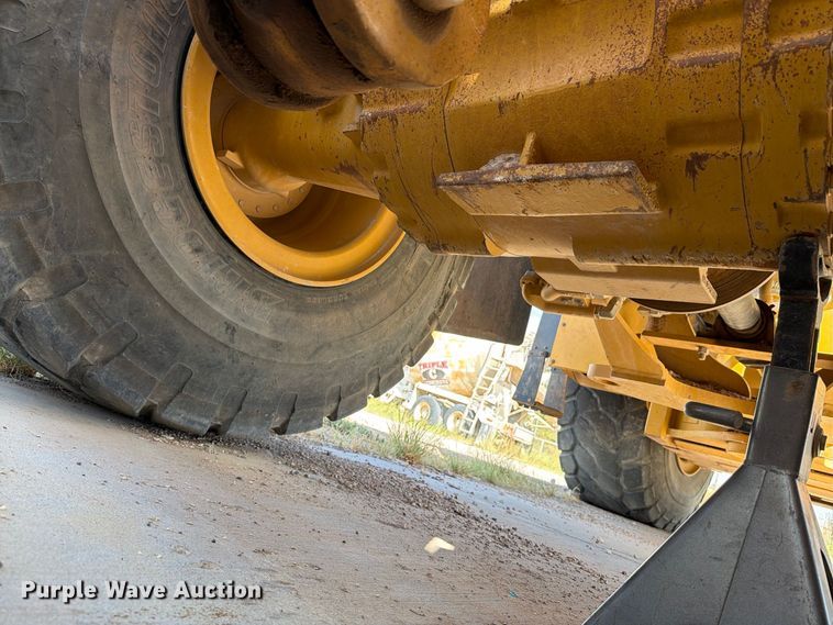 image for item DV8663 2015 Caterpillar 966M wheel loader