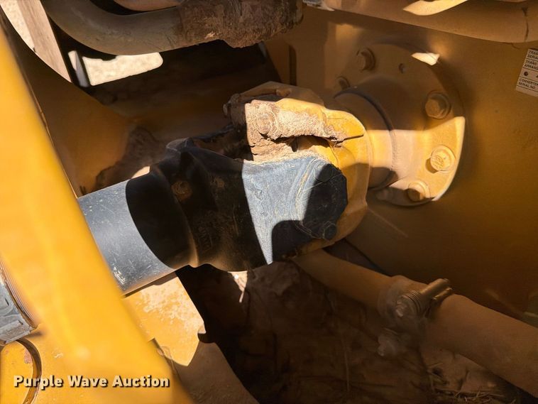 image for item DV8663 2015 Caterpillar 966M wheel loader