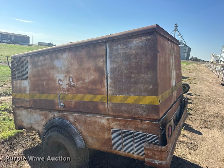 image for item DY3257 Air compressor