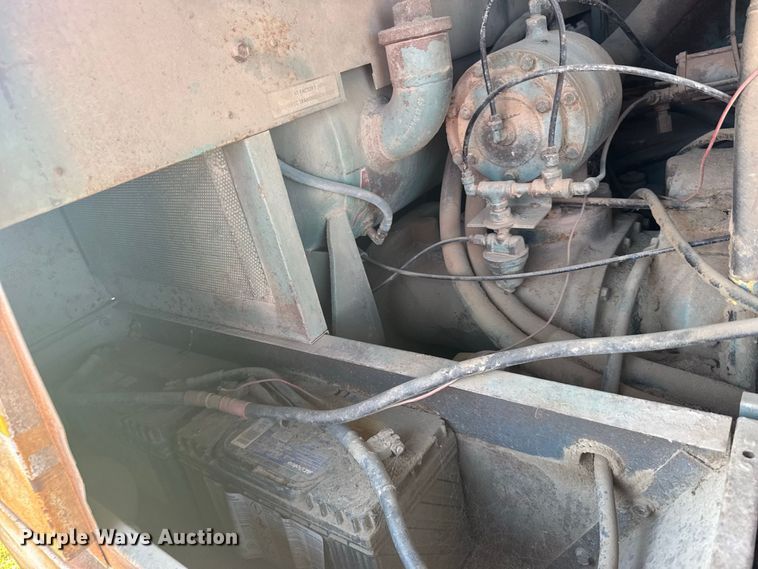 image for item DY3257 Air compressor