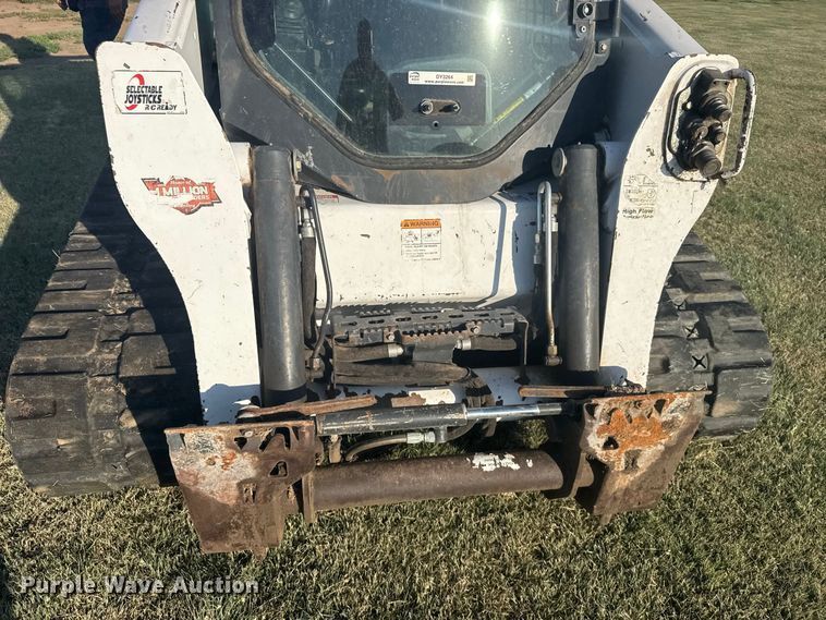 image for item DY3264 2016 Bobcat T740 tracked skid steer loader