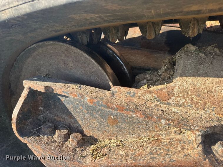 image for item DY3264 2016 Bobcat T740 tracked skid steer loader