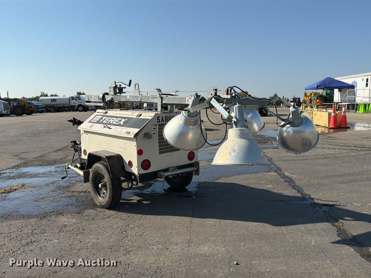 image for item DZ4689 2015 Terex RL4 light plant