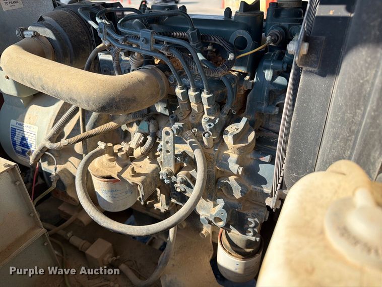 image for item DZ4689 2015 Terex RL4 light plant