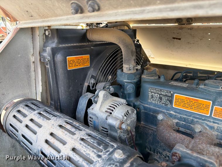 image for item DZ4689 2015 Terex RL4 light plant