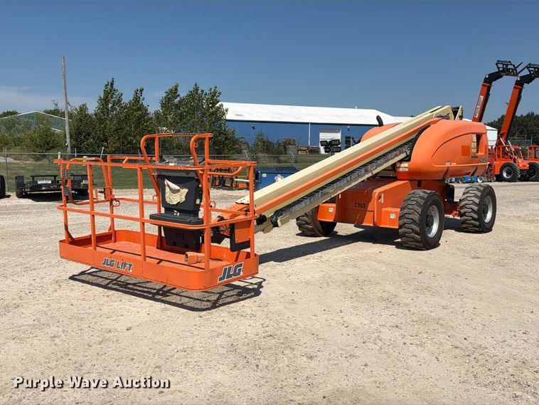 image for item DZ4700 2007 JLG 600S boom lift
