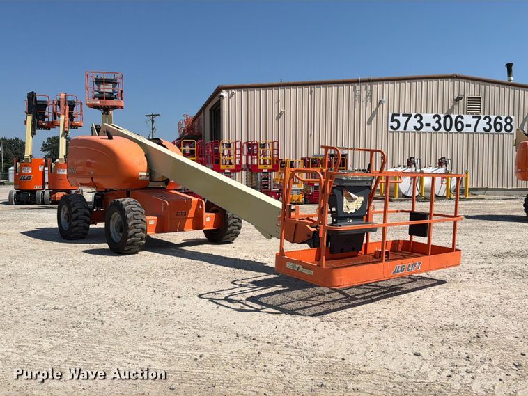image for item DZ4700 2007 JLG 600S boom lift