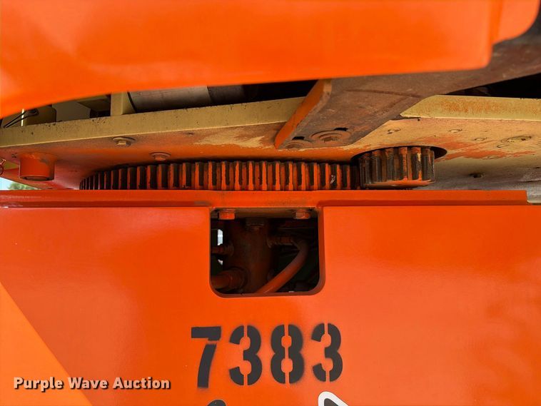 image for item DZ4700 2007 JLG 600S boom lift