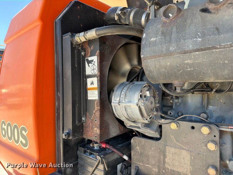 image for item DZ4700 2007 JLG 600S boom lift