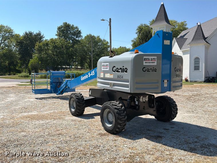 image for item DZ4701 2016 JLG S-45 boom lift