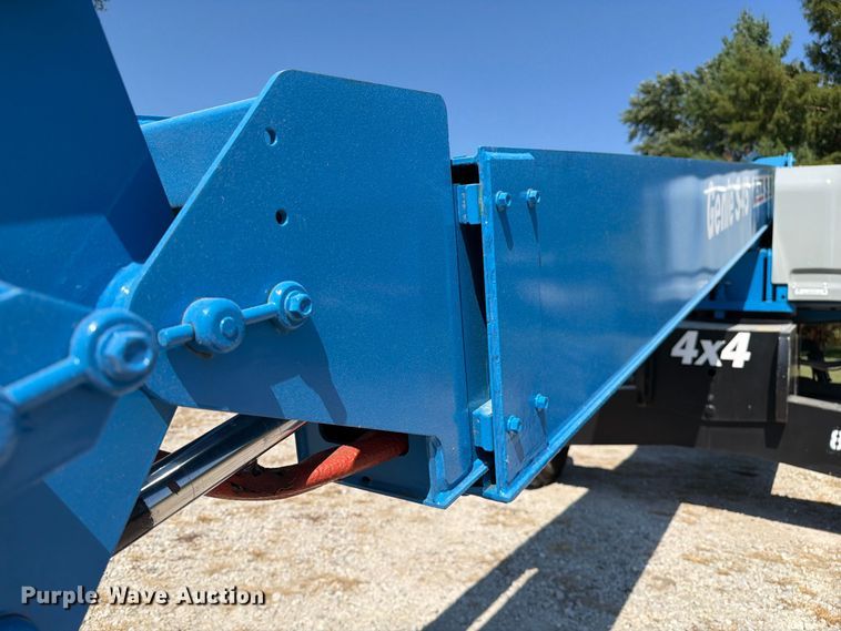 image for item DZ4701 2016 JLG S-45 boom lift