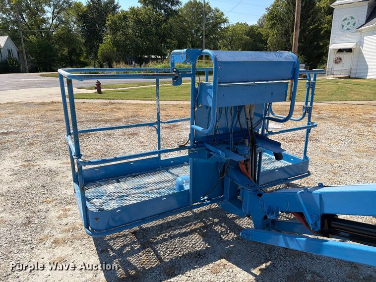 image for item DZ4701 2016 JLG S-45 boom lift