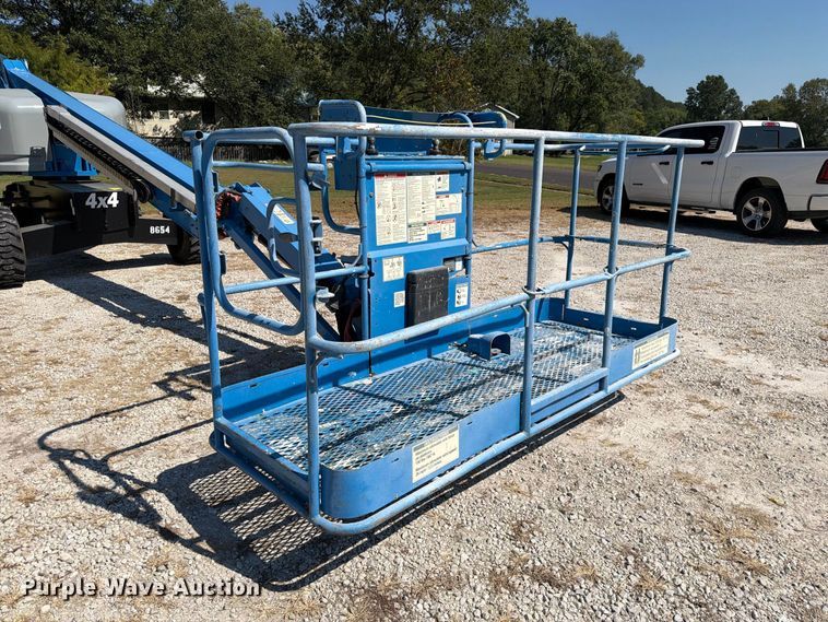 image for item DZ4701 2016 JLG S-45 boom lift