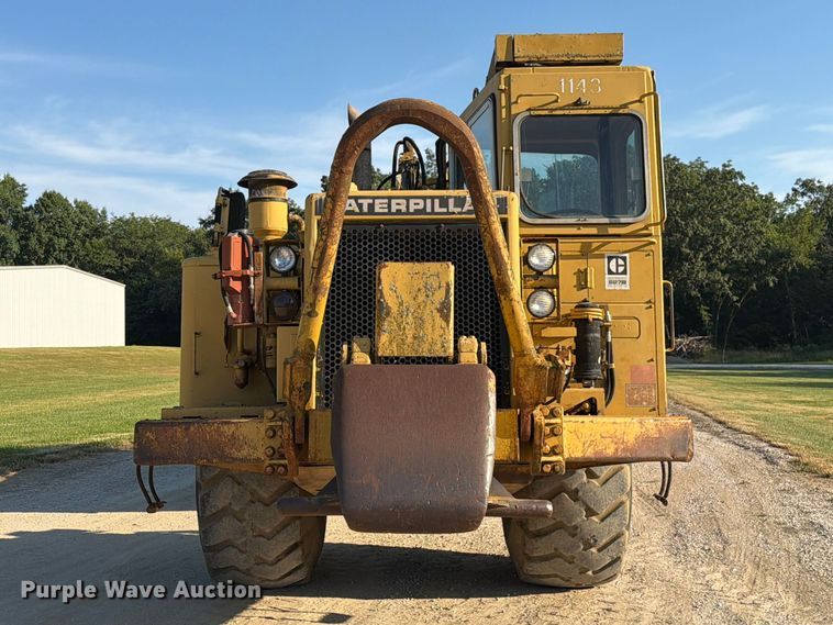 image for item DZ4702 1987 Caterpillar 627B conventional scraper 