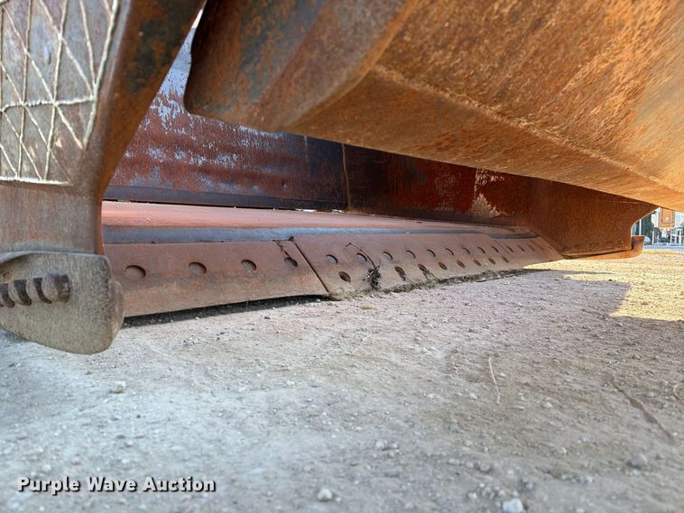 image for item DZ4702 1987 Caterpillar 627B conventional scraper 