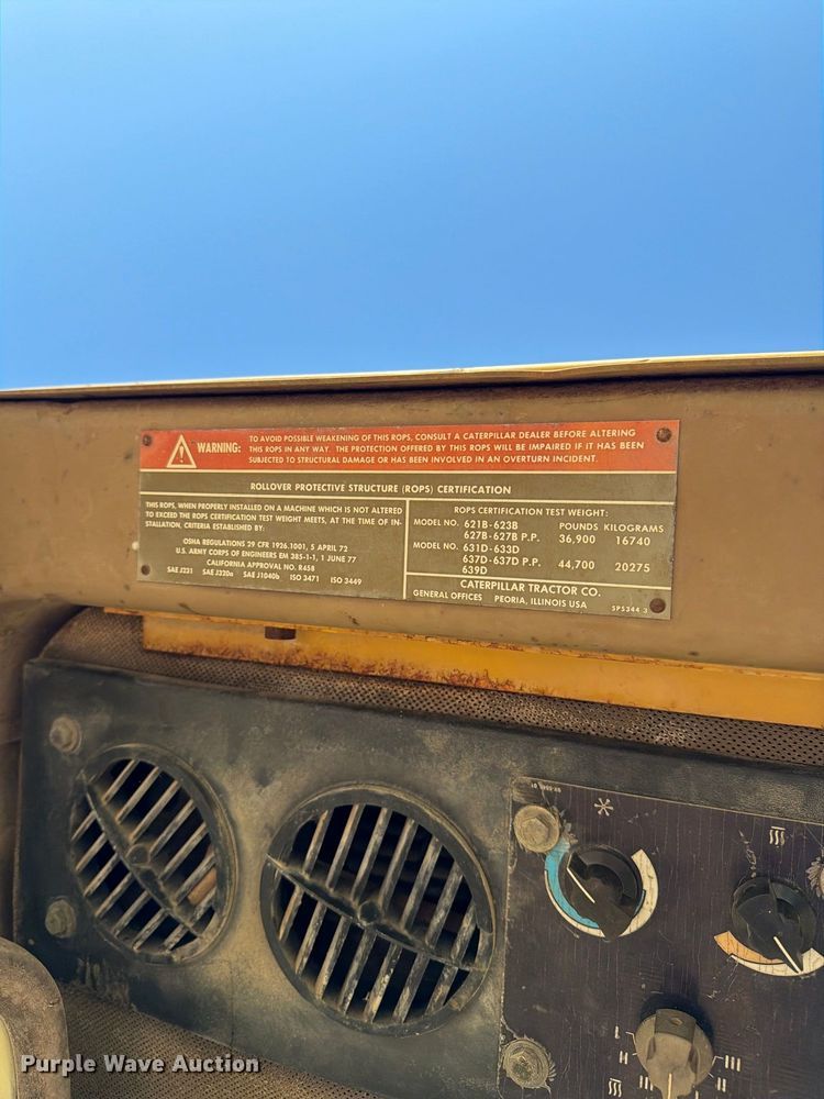 image for item DZ4702 1987 Caterpillar 627B conventional scraper 