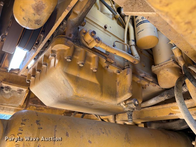 image for item DZ4702 1987 Caterpillar 627B conventional scraper 