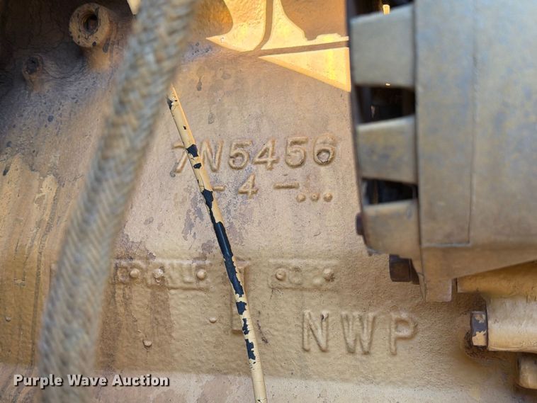 image for item DZ4702 1987 Caterpillar 627B conventional scraper 
