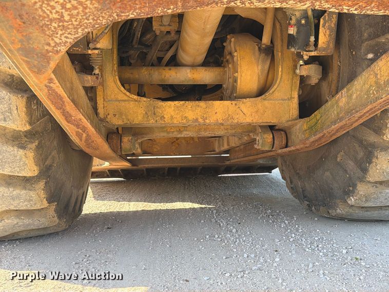 image for item DZ4702 1987 Caterpillar 627B conventional scraper 