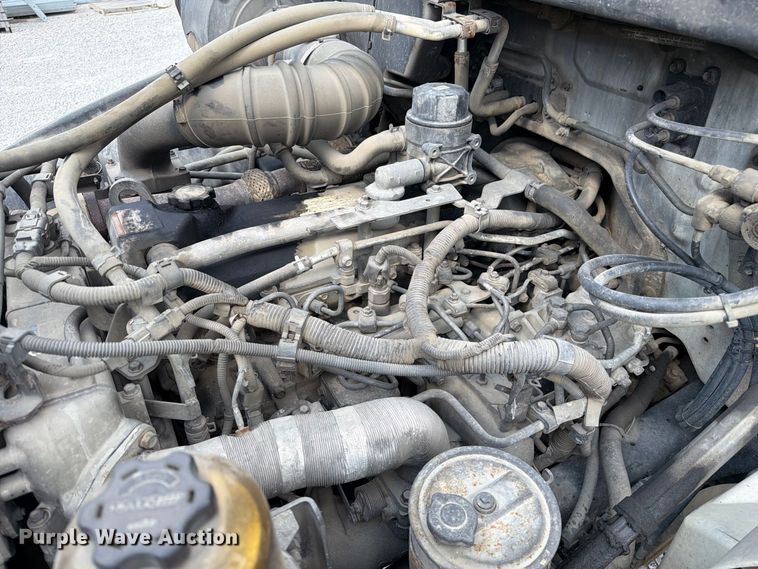image for item DZ4713 2013 Hino 268 bucket truck