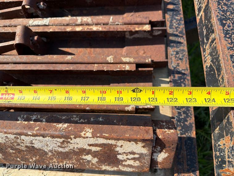 image for item DZ4753 (8) concrete forms