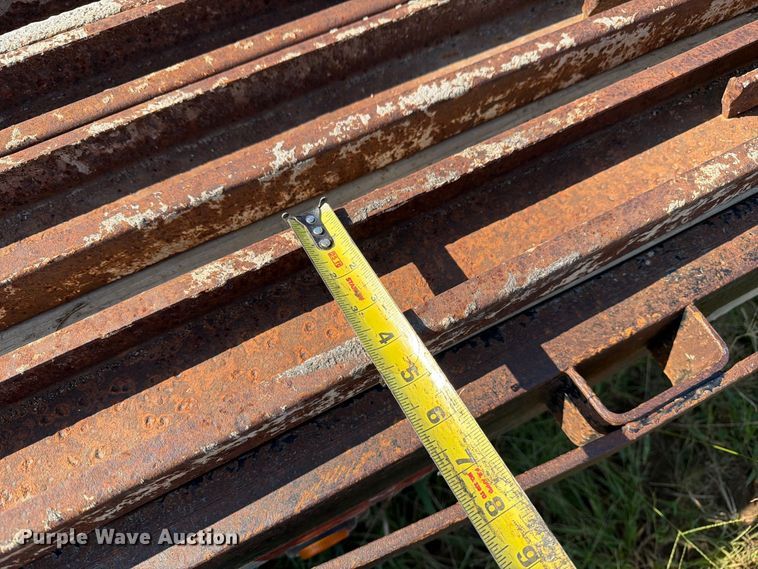 image for item DZ4753 (8) concrete forms