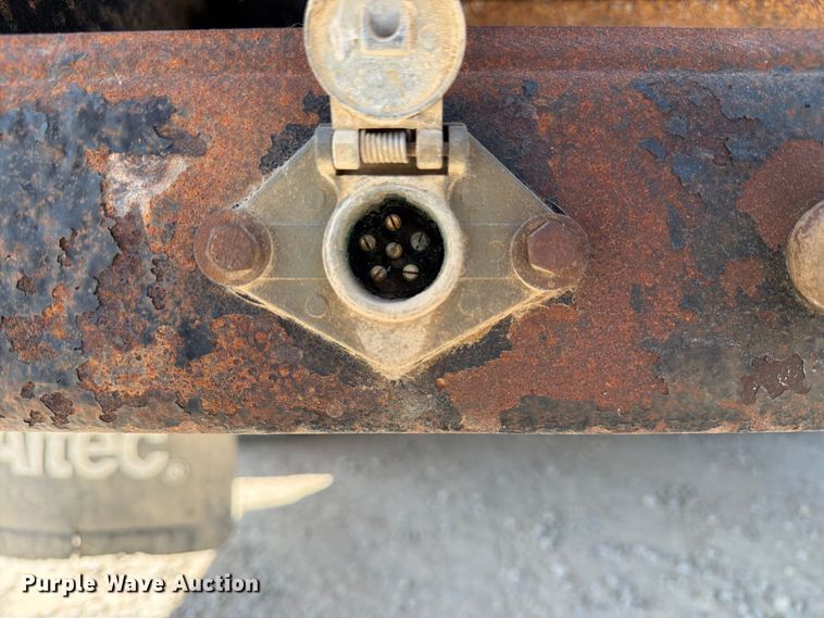 image for item DZ4754 2015 Ford F550 Super Duty XL bucket truck
