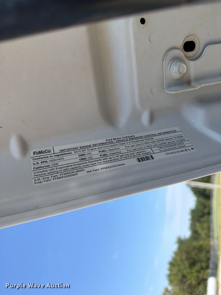 image for item DZ4754 2015 Ford F550 Super Duty XL bucket truck