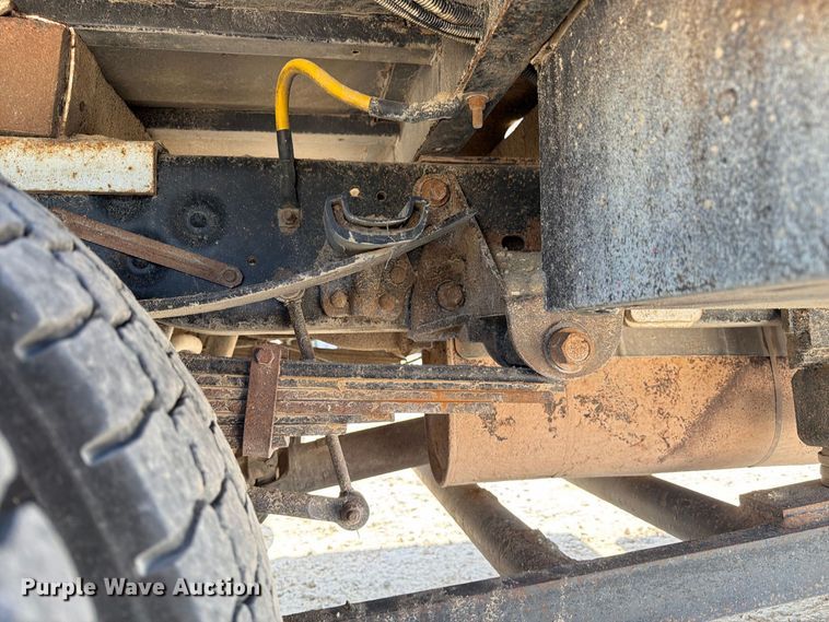 image for item DZ4754 2015 Ford F550 Super Duty XL bucket truck