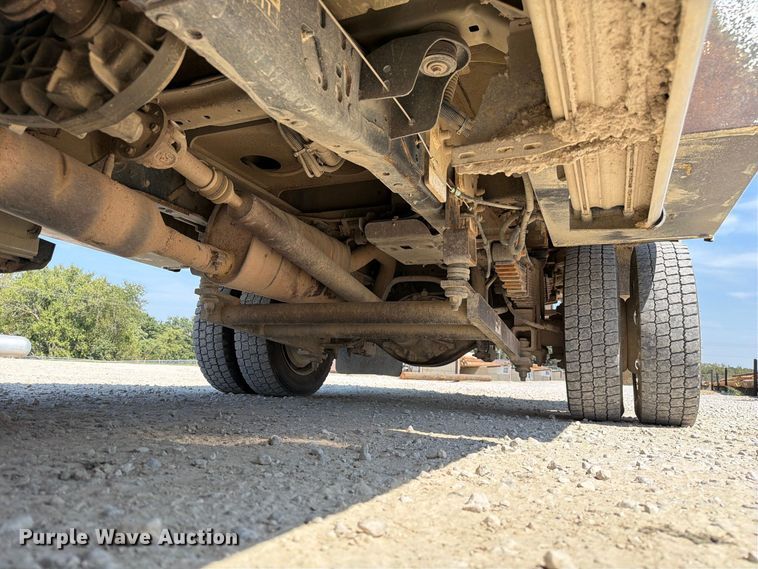 image for item DZ4754 2015 Ford F550 Super Duty XL bucket truck