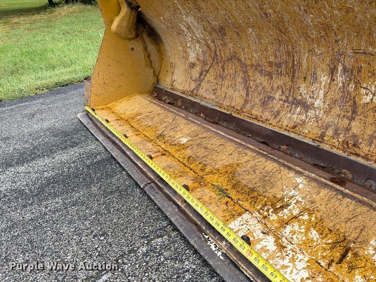 image for item DZ4782 2008 Caterpillar 414E IL landscape tractor