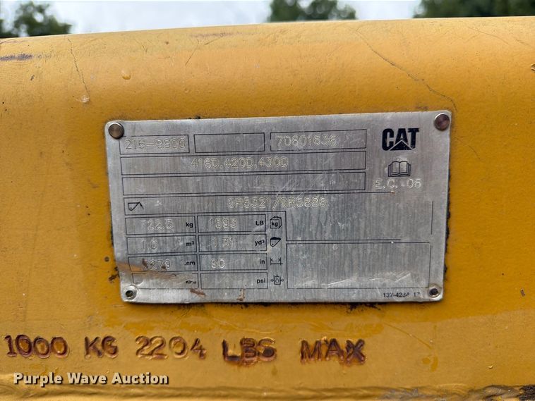 image for item DZ4782 2008 Caterpillar 414E IL landscape tractor
