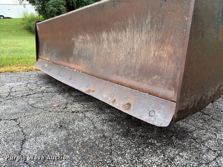image for item DZ4782 2008 Caterpillar 414E IL landscape tractor