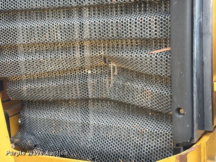 image for item DZ4782 2008 Caterpillar 414E IL landscape tractor
