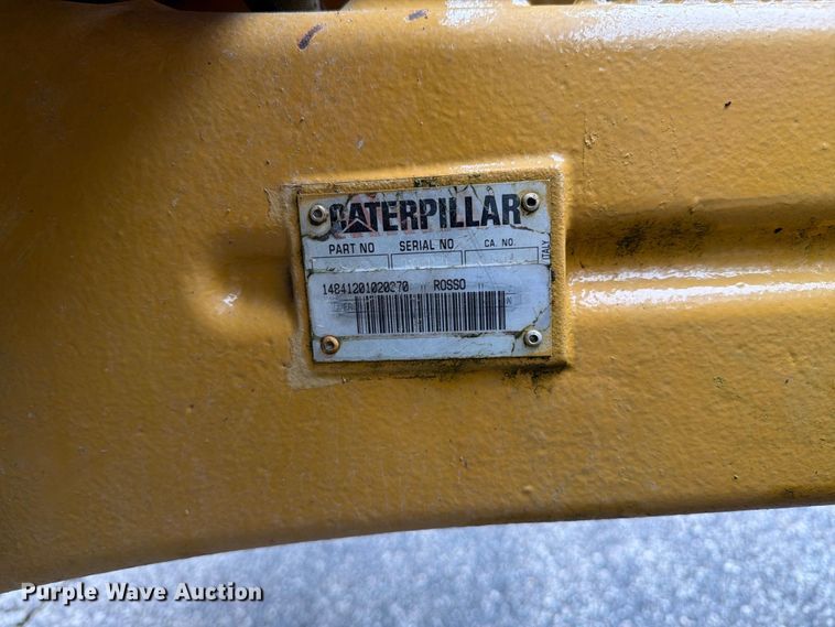 image for item DZ4782 2008 Caterpillar 414E IL landscape tractor