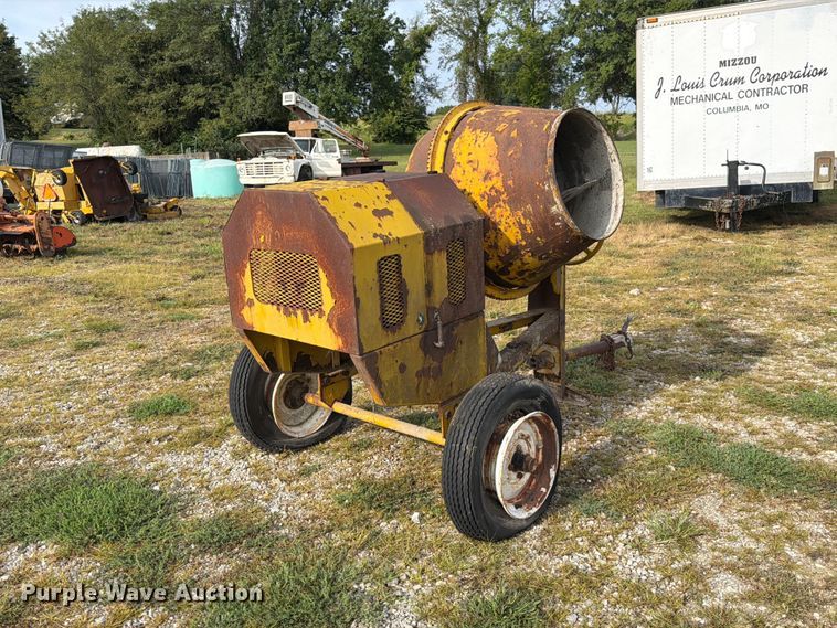 image for item DZ4789 Stow CM6 concrete mixer