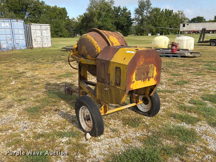 image for item DZ4789 Stow CM6 concrete mixer